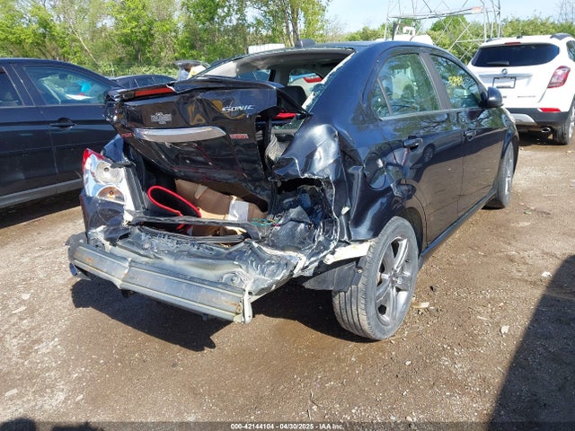 1G1JG5SB9F4119459 Chevrolet Sonic Rs Auto
