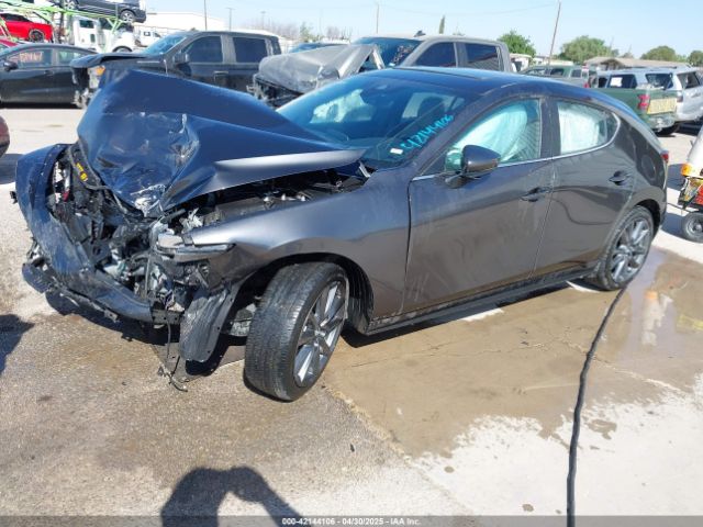 JM1BPALM6P1610353 Mazda Mazda3 2.5 S Preferred