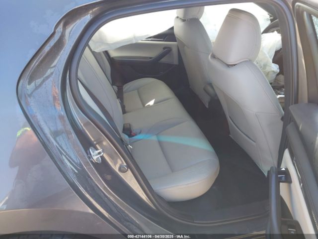 JM1BPALM6P1610353 Mazda Mazda3 2.5 S Preferred