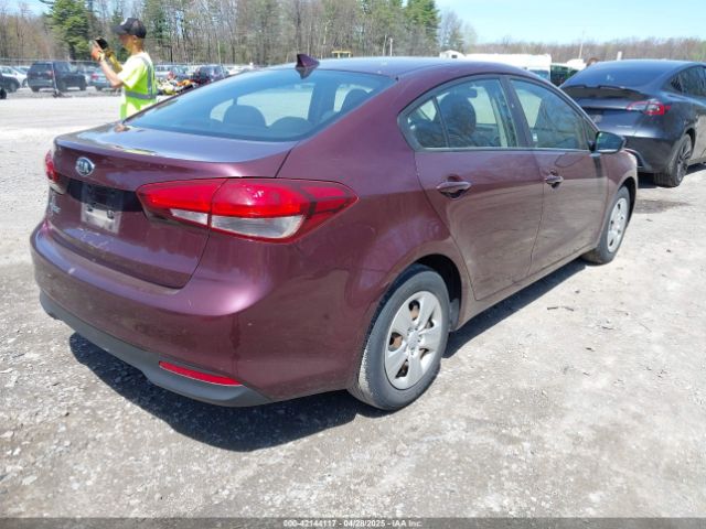 3KPFK4A76JE239391 KIA FORTE LX
