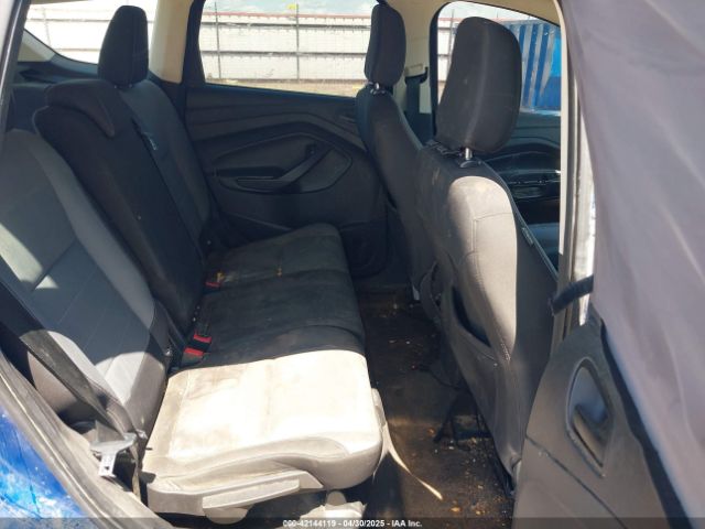 1FMCU0F74JUA41789 Ford ESCAPE S
