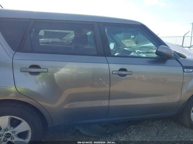 KNDJN2A20J7607929 KIA Soul