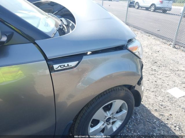 KNDJN2A20J7607929 KIA Soul