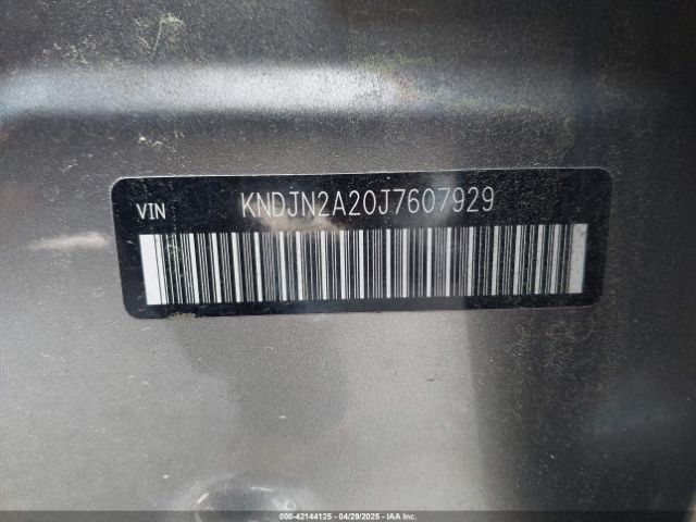 KNDJN2A20J7607929 KIA Soul