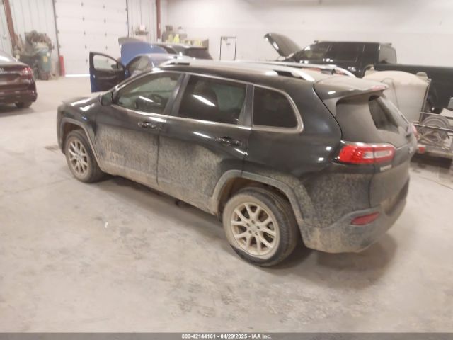 1C4PJLCS8FW689849 Jeep Cherokee Latitude