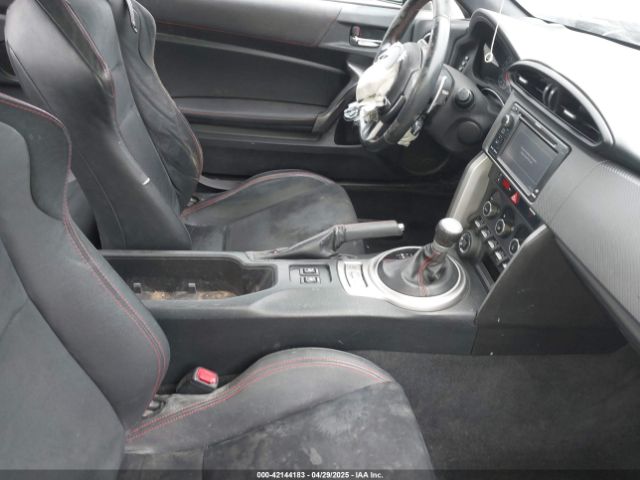 2015 SUBARU BRZ JF1ZCAC12F8600236 Photo 4