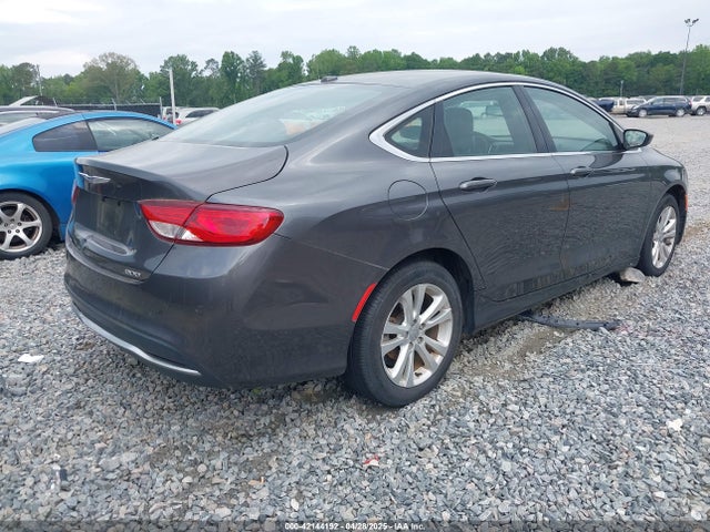Chrysler 200 Limited 2015 1C3CCCABXFN632929 Image 4