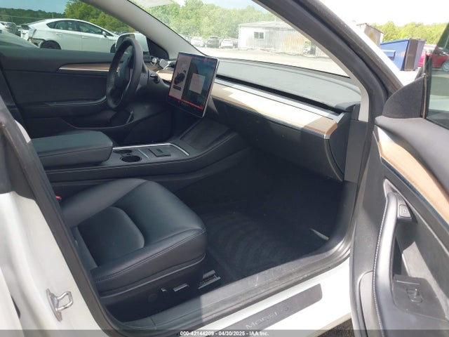 2022 TESLA MODEL 3 5YJ3E1EB7NF230514 Photo 4
