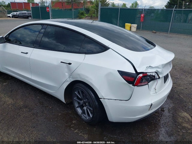 2022 TESLA MODEL 3 5YJ3E1EB7NF230514 Photo 5