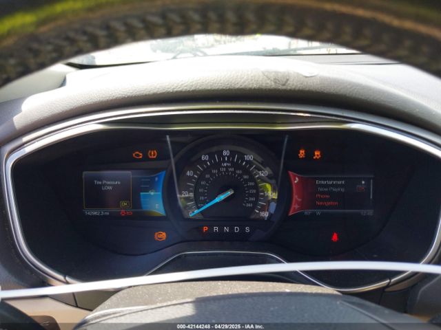 3FA6P0HD7ER246182 Ford FUSION SE