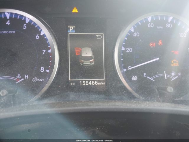 5TDBZRFH4JS819995 Toyota Highlander Le