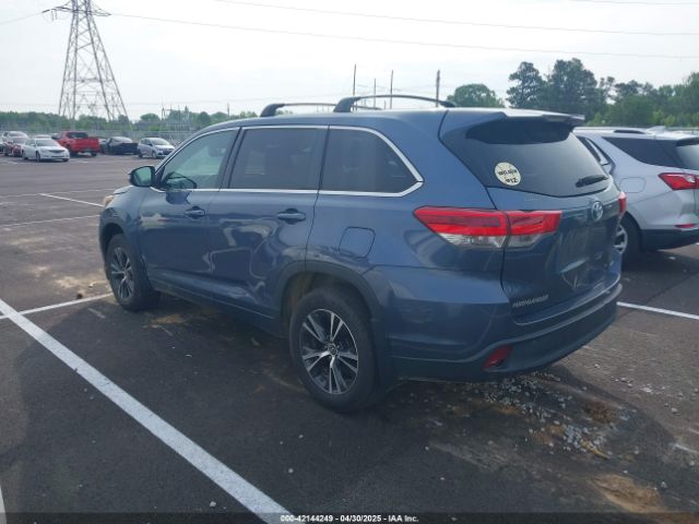 5TDBZRFH4JS819995 Toyota Highlander Le