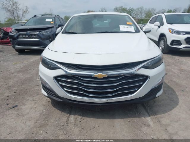 1G1ZC5ST8MF042446 Chevrolet Malibu Fwd 1fl
