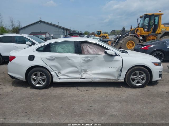 1G1ZC5ST8MF042446 Chevrolet Malibu Fwd 1fl
