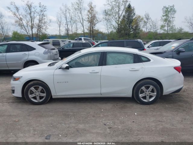 1G1ZC5ST8MF042446 Chevrolet Malibu Fwd 1fl