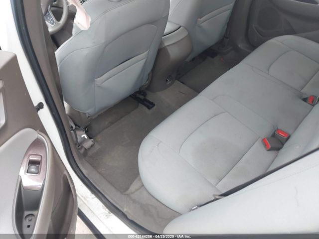 1G1ZC5ST8MF042446 Chevrolet Malibu Fwd 1fl