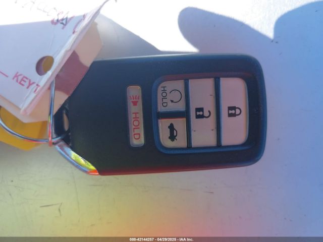 1HGCR2F89HA203827 Honda Accord Ex-l