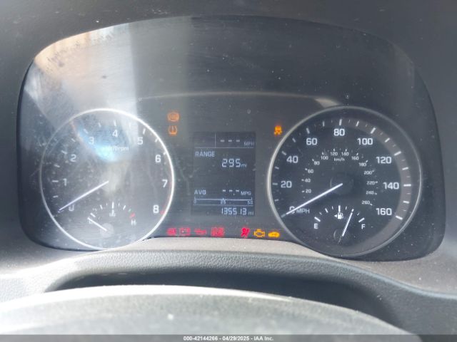 5NPD74LF7HH204958 Hyundai ELANTRA SE