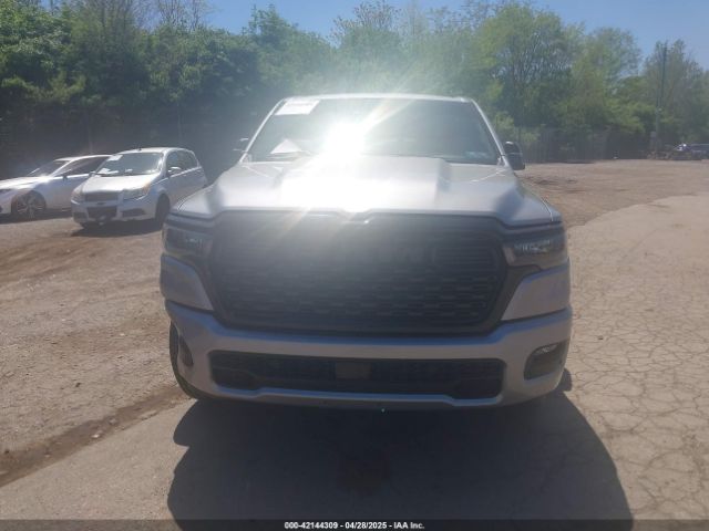 1C6RRFFG4SN502088 RAM 1500 Big Horn  4x4 5'7 Box