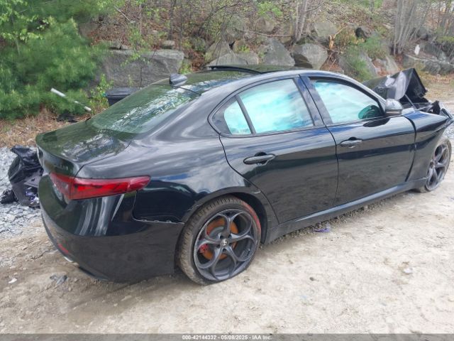 2018 ALFA ROMEO GIULIA ZARFAEEN5J7597346 Photo 3