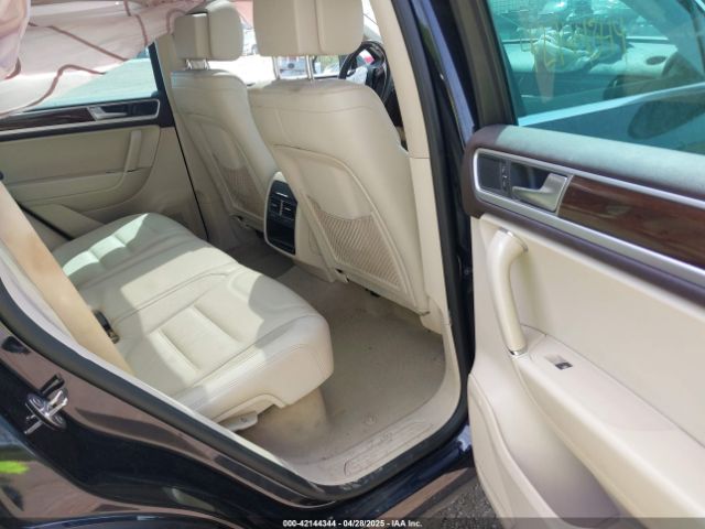 WVGEP9BP2FD007450 Volkswagen Touareg Tdi Lux