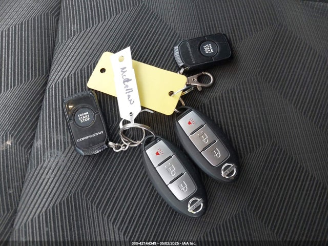 5N1AT2MV5FC897008 Nissan ROGUE SV