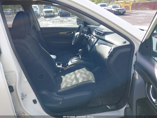 5N1AT2MV5FC897008 Nissan ROGUE SV
