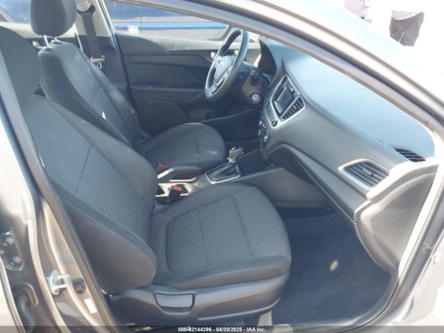 3KPC24A39JE025107 Hyundai ACCENT SE