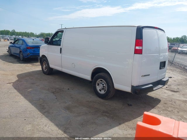1GCWGAFP2K1241541 Chevrolet Express 2500 Work Van