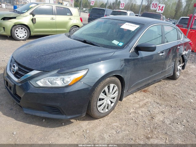 Nissan Altima 2.5 S 2017 1N4AL3AP7HC201175 Image 2