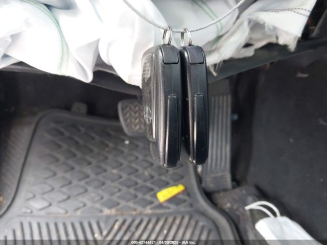 4T1B61HKXJU012200 Toyota CAMRY XSE