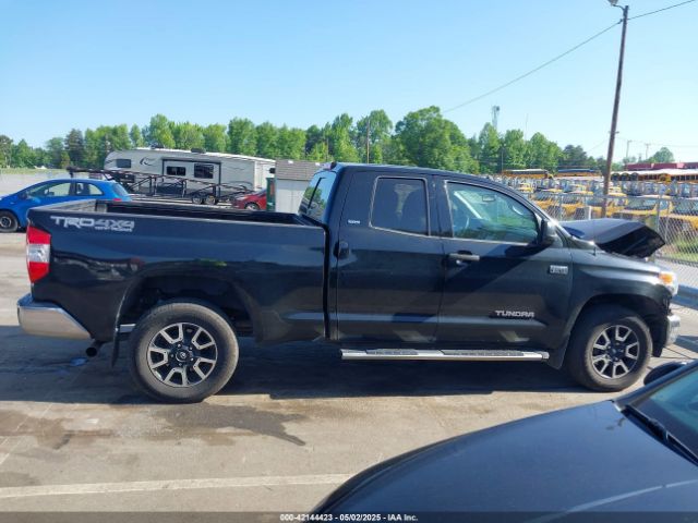 5TFUW5F17GX546082 Toyota Tundra Sr5 5.7l V8