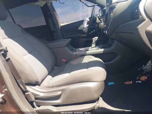 1GNEVGKW1NJ164383 Chevrolet Traverse Awd Lt Cloth