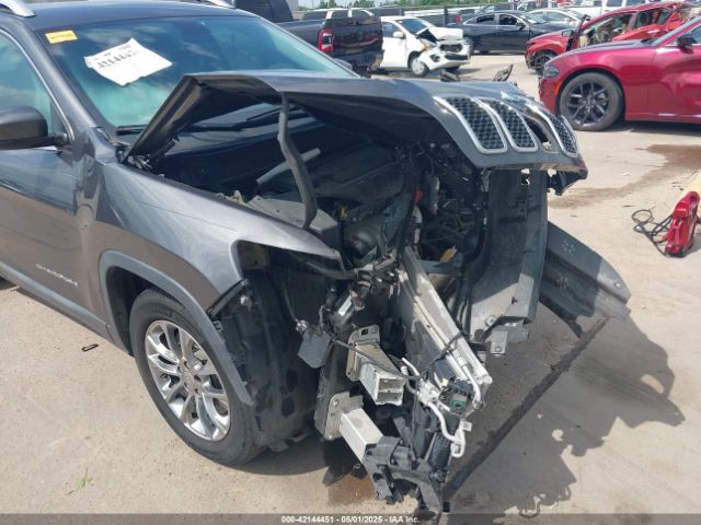 1C4PJLLB2KD333239 Jeep Cherokee Latitude Plus Fwd