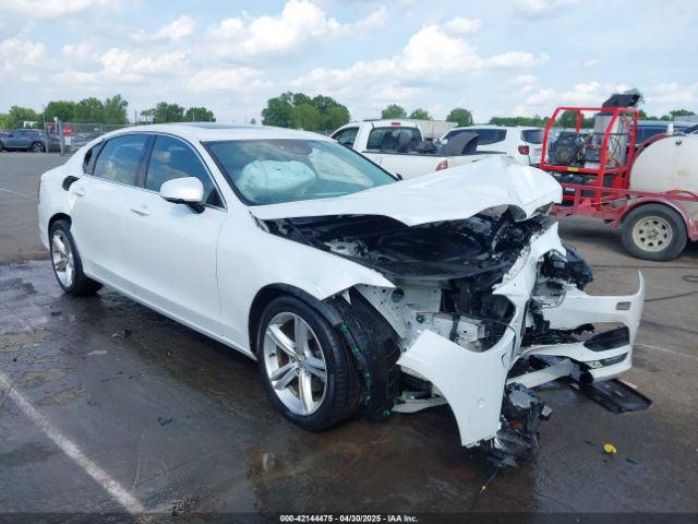 2018 VOLVO S90 LVY982MK6JP016485