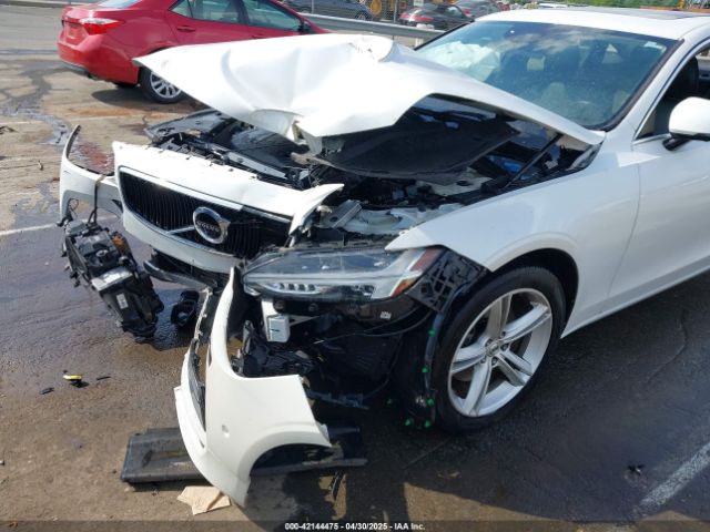 2018 VOLVO S90 LVY982MK6JP016485 Photo 5