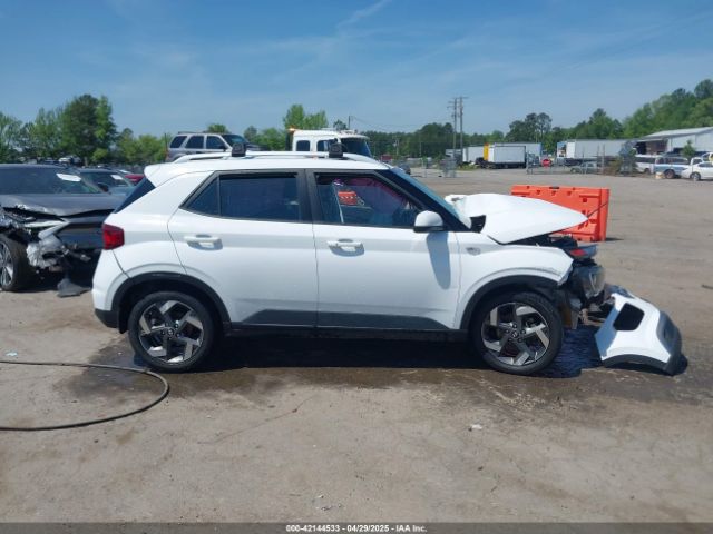 KMHRC8A35MU122692 Hyundai Venue Sel