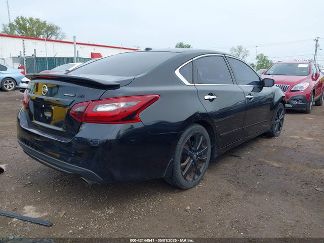 1N4AL3AP6JC221164 Nissan Altima 2.5 Sr