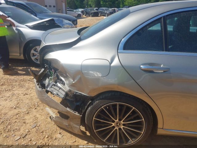55SWF8DB8KU308975 Mercedes-Benz C 300