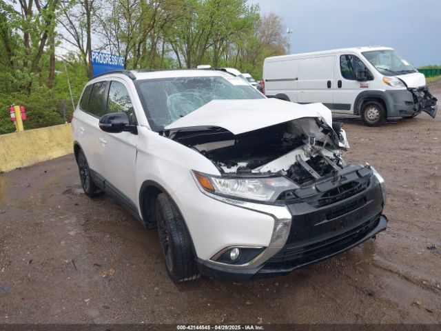 2018 MITSUBISHI OUTLANDER JA4AD3A32JZ055477 Photo 0