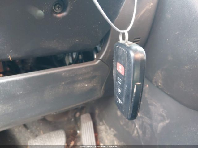 2022 TOYOTA RAV4 HYBRID 4T3RWRFV0NU054821 Photo 10