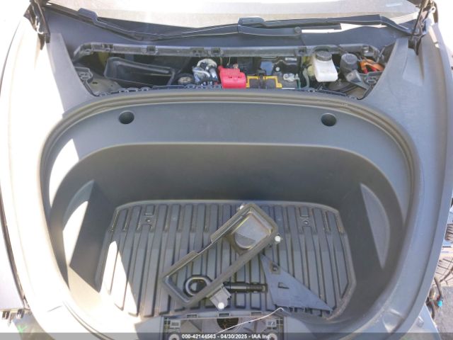 5YJ3E1EB8MF862002 Tesla Model 3 Long Range Dual Motor All-wheel Drive