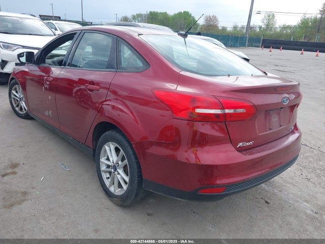 1FADP3F2XGL377909 Ford FOCUS SE