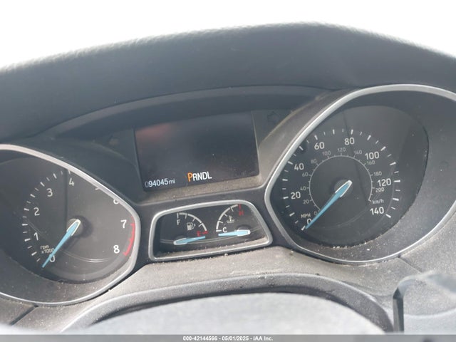 1FADP3F2XGL377909 Ford FOCUS SE