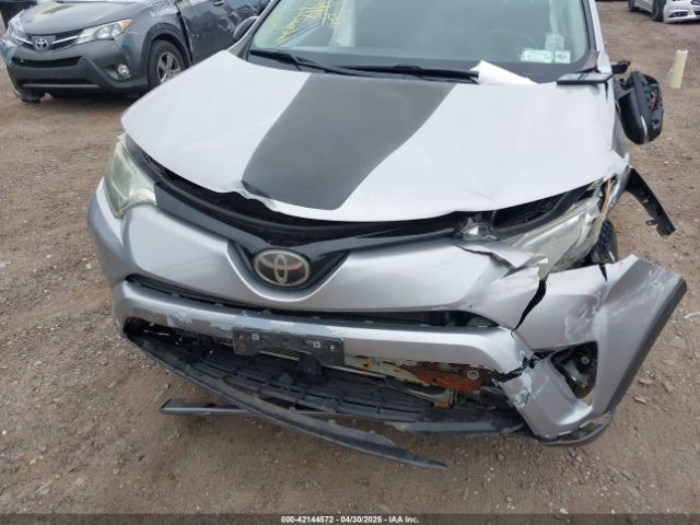 2T3RFREV1JW718474 Toyota Rav4 Adventure