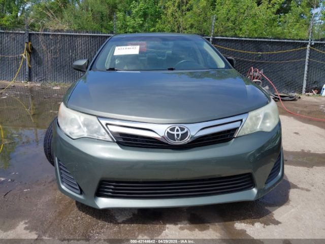 4T1BF1FK1EU863181 Toyota CAMRY LE