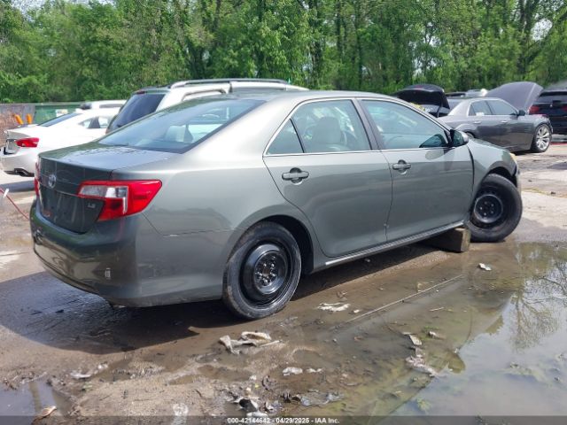 4T1BF1FK1EU863181 Toyota CAMRY LE