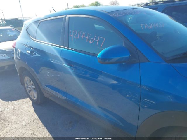 KM8J2CA40JU792495 Hyundai TUCSON SE