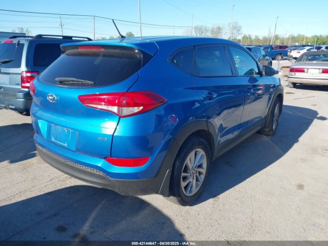 KM8J2CA40JU792495 Hyundai TUCSON SE
