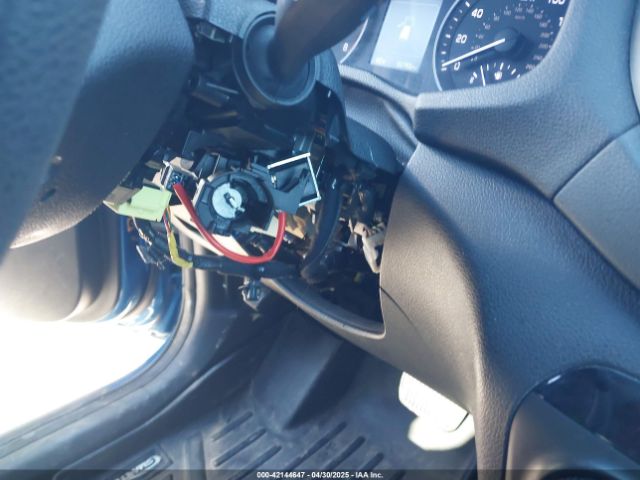 KM8J2CA40JU792495 Hyundai TUCSON SE